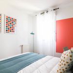 Rent a room of 88 m² in Saint-Denis
