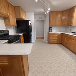 Rent a room of 227 m² in Milwaukee