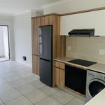 Rent 2 bedroom apartment of 70 m² in Pretoria