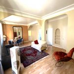 Rent 5 bedroom apartment of 129 m² in Marseille