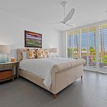 Rent 3 bedroom apartment of 234 m² in Palm Desert