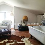 Rent 3 bedroom house of 150 m² in Campofelice di Roccella