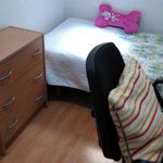 Rent a room of 155 m² in Colmenar Viejo