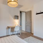 Louez une chambre de 120 m² à Lille