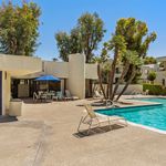 Rent a room of 116 m² in Palm Desert