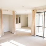 Rent 4 bedroom apartment in Papakura
