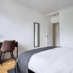 Appartement de 87 m² avec 2 chambre(s) en location à Paris