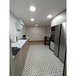 Rent 4 bedroom apartment of 114 m² in Alicante
