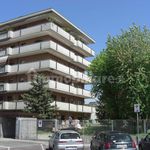Rent 1 bedroom apartment of 35 m² in Peschiera Borromeo