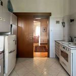 Affitto 4 camera appartamento di 105 m² in Milano