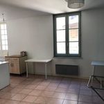Rent 1 bedroom apartment of 30 m² in Figeac
