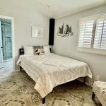 Rent 1 bedroom apartment of 46 m² in Redondo Beach