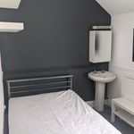 Rent 8 bedroom house in Swansea