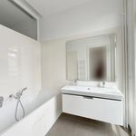 Appartement de 236 m² avec 7 chambre(s) en location à Paris