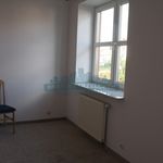 Wynajmij 5 sypialnię dom z 210 m² w Warszawa