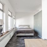 Huur 2 slaapkamer appartement van 65 m² in Haarlem