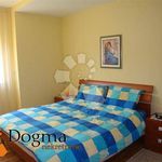Rent 2 bedroom apartment of 80 m² in Opatija