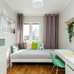 Rent a room of 100 m² in Warszawa