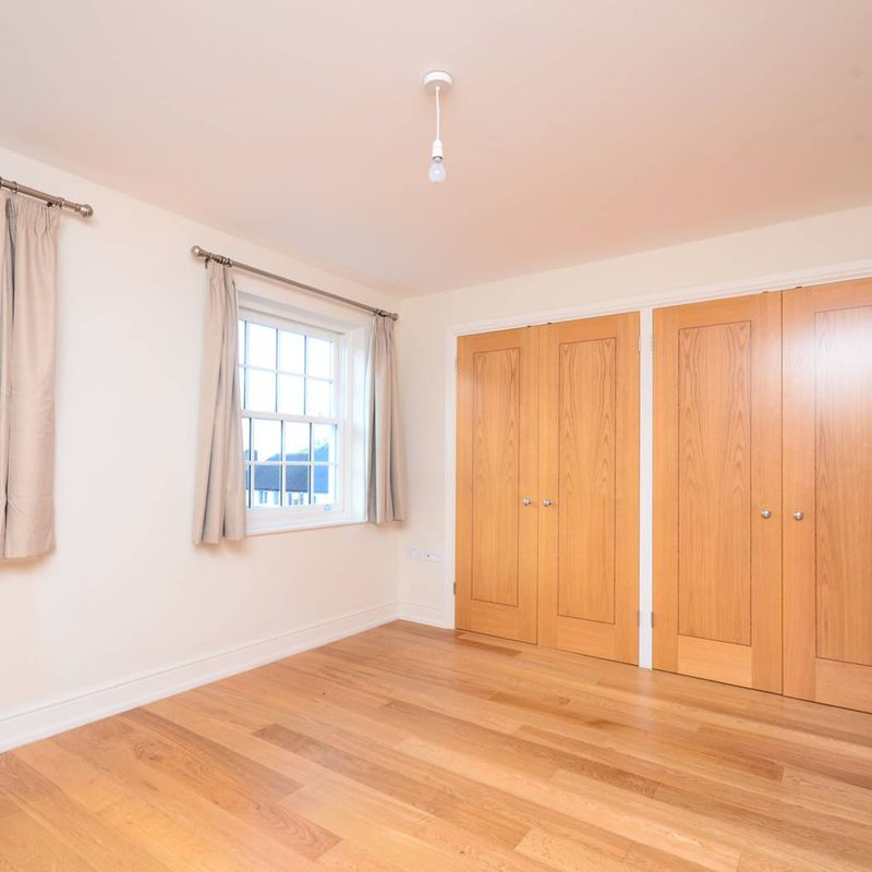 house for rent in Kingston upon Thames Coombe