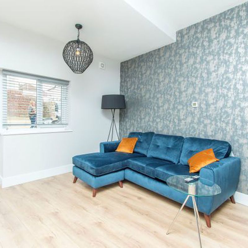 Flat to rent in Coldharbour Road, Bristol BS6 Redland