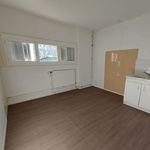 Rent 3 bedroom apartment of 68 m² in Poitiers
