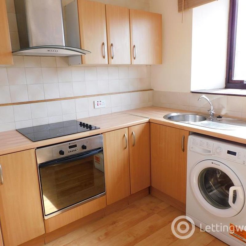 2 Bedroom Flat to Rent at Dundee/City-Centre, Coldside, Dundee, Dundee-City, Hilltown, England