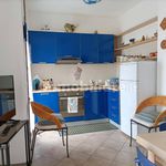 Affitto 4 camera appartamento di 72 m² in Castelsardo