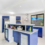Rent 4 bedroom house of 7200 m² in  Mount Louisa QLD 4814                        
