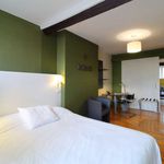 Huur 1 slaapkamer appartement van 90 m² in Brussel