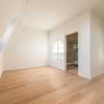 Appartement de 220 m² avec 3 chambre(s) en location à Ixelles