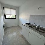 Rent 2 bedroom apartment of 62 m² in Pessac