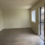 Rent a room of 78 m² in Bakersfield
