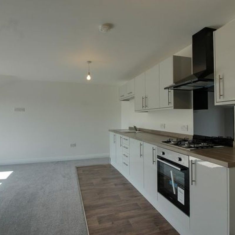 Flat to rent in Hendal Rise, Wakefield WF2 Kettlethorpe