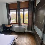  appartement avec 4 chambre(s) en location à Charleroi