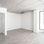 Appartement de 548 m² avec 1 chambre(s) en location à Montreal