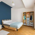 Rent a room of 92 m² in Frankfurt am Main