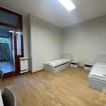 Affitto 4 camera appartamento di 112 m² in Torino