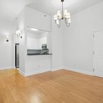 Rent 1 bedroom apartment of 115 m² in Tuckahoe
