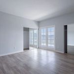 Rent 5 bedroom apartment of 638 m² in Glendale