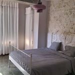 Rent a room of 101 m² in Alicante