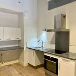 Rent 4 bedroom apartment of 101 m² in CaussadeT