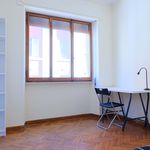 Rent a room of 200 m² in Cagliari