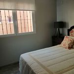 Rent 1 bedroom apartment of 70 m² in Alicante
