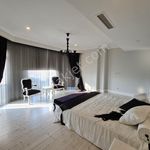 Rent 6 bedroom house of 450 m² in Antalya