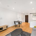 Rent 1 bedroom flat of 50 m² in Brentford