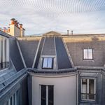 Rent 3 bedroom apartment of 113 m² in Paris