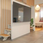 Rent 5 bedroom apartment of 100 m² in Madrid