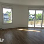 Rent 2 bedroom apartment of 4282 m² in Sequedin
