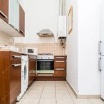 Rent 4 bedroom apartment of 93 m² in Budapest