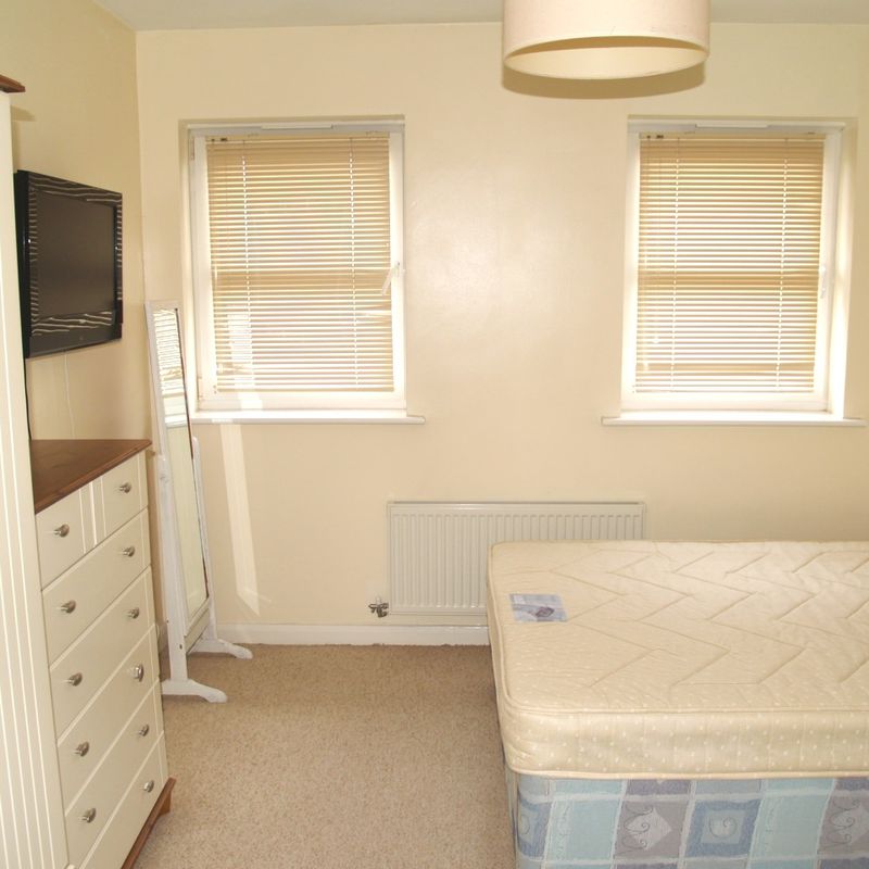 2 bedroom second floor apartment Application Made in Birmingham Stockfield